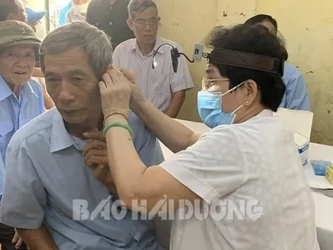 Hải Dương: Khám, cấp thuốc miễn phí cho 178 người có công, gia đình chính sách ở xã Thanh Lang