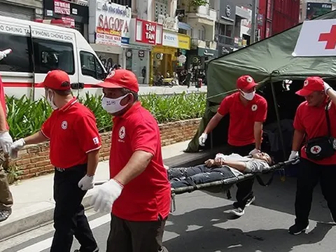 Diễn tập cứu hộ cứu nạn tại trung tâm Thành phố Hồ Chí Minh