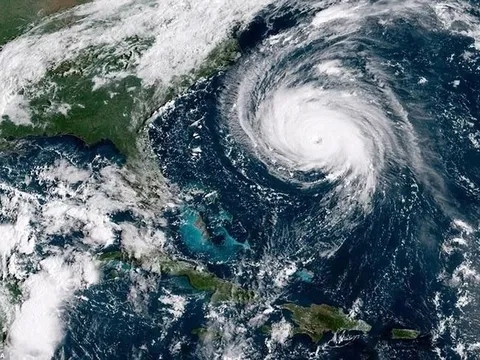 Từ nay đến hết năm 2023, nguy cơ bão và áp thấp nhiệt đới sẽ diễn ra dồn dập