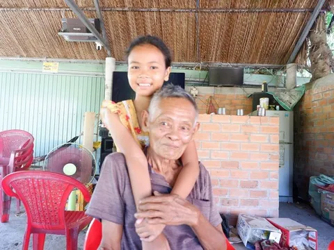 Long An: Hỗ trợ gia đình chính sách, người có công ổn định cuộc sống