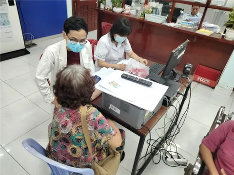Tạo điều kiện thuận lợi cho người dân làm các thủ tục BHXH, BHYT trực tuyến