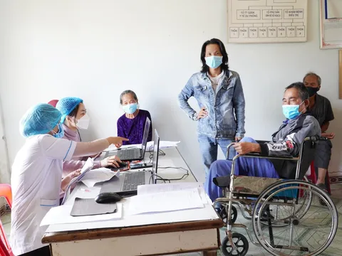 Đa dạng hóa các giải pháp về công tác thu và phát triển đối tượng tham gia bảo hiểm