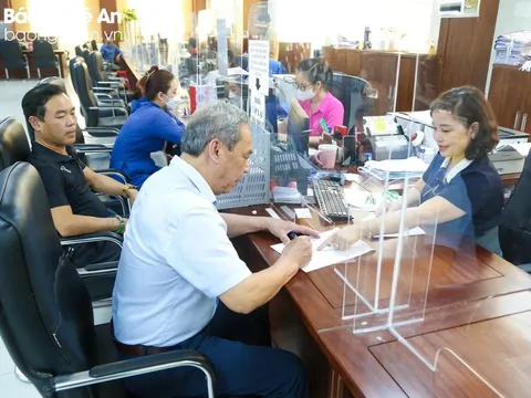 Bảo hiểm xã hội Nghệ An thúc đẩy thủ tục hành chính tạo thuận lợi cho người dân
