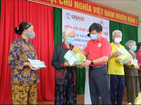 Quảng Ngãi: Cấp lương thực, thực phẩm cho người dân bị ảnh hưởng bởi dịch Covid-19