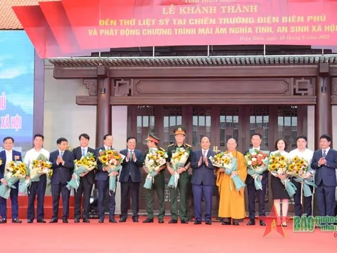 Chủ tịch nước Nguyễn Xuân Phúc dự lễ khánh thành Đền thờ Liệt sĩ tại Chiến trường Điện Biên Phủ