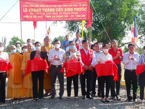 Sôi nổi các hoạt động hưởng ứng Tháng Nhân đạo