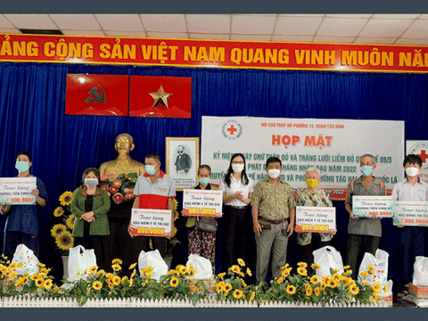 Nhiều hoạt động ý nghĩa trong Tháng Nhân đạo 2022