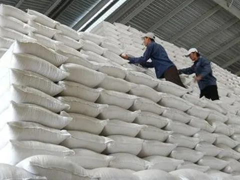 Siết chặt quản lý việc mua, bán hàng dự trữ quốc gia