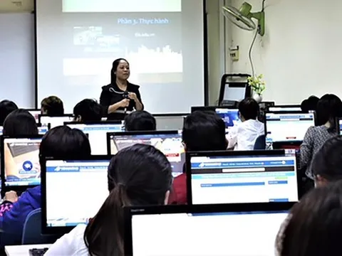 Bổ sung nội dung, mức chi đào tạo, bồi dưỡng công chức, viên chức từ xa