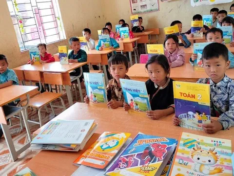 Nâng giá trị SGK cũ: Cuốn sách cho đi, niềm vui ở lại