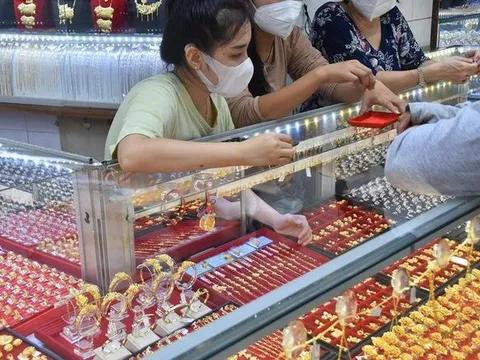 Cần sửa các quy định để không làm “méo mó” thị trường vàng