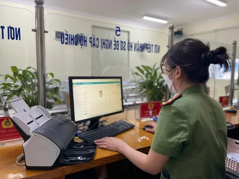 Bộ Công an bắt đầu cấp hộ chiếu mẫu mới từ ngày 1/7