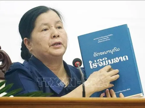 Lào đưa tác phẩm 'Hồ Chí Minh toàn tập' vào giảng dạy