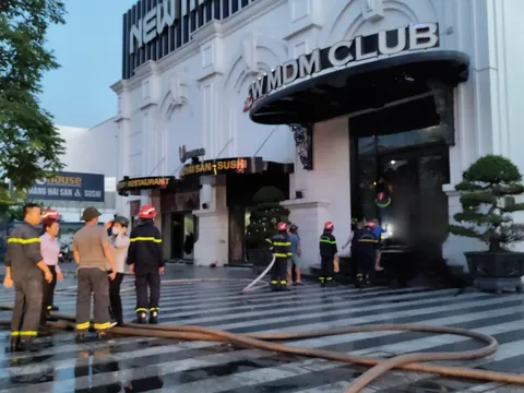 Cháy quán bar "hot" nhất Hải Phòng