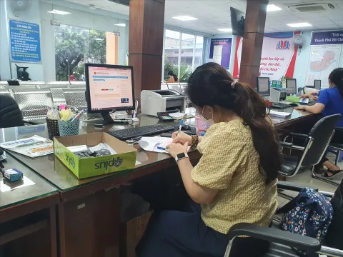 TP Hồ Chí Minh: Không căn cứ vào đơn vị hành chính để giao biên chế