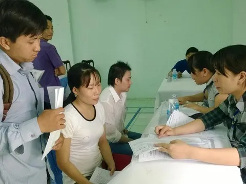 Xây dựng cơ sở dữ liệu việc tìm người - người tìm việc cho lao động nghèo