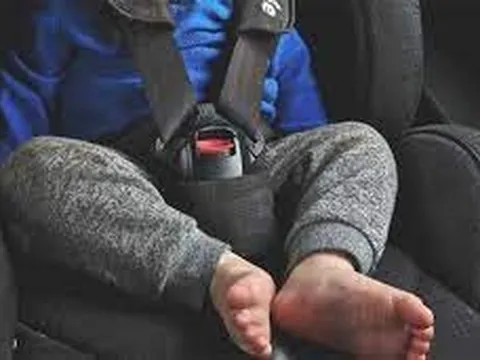 Giải pháp bảo vệ trẻ em khỏi nguy cơ bị bỏ quên trong xe