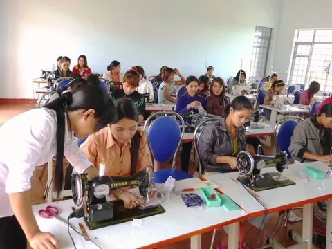 Hà Nội hỗ trợ học nghề cho người lao động