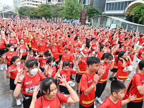 3.000 thiếu nhi đồng diễn Flashmob xác lập kỷ lục Việt Nam