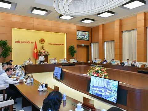 Bổ sung hành vi “gián tiếp” gây ra bạo lực gia đình vào dự án luật