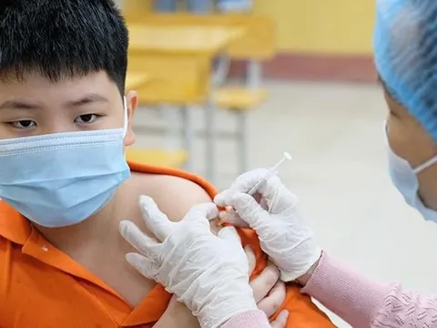 Thứ trưởng Bộ Y tế: Việt Nam là một trong những quốc gia có tỷ lệ bao phủ vaccine COVID-19 cao nhất thế giới