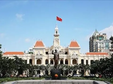 Kiều bào chung sức phục hồi, phát triển kinh tế