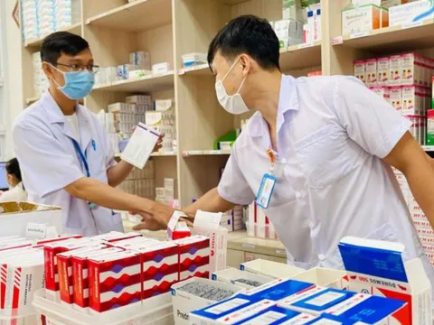 Thiếu thuốc, vật tư, thiết bị y tế, vì sao chưa xử lý được triệt để?