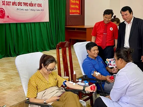 Lâm Đồng: Động viên, khuyến khích nhiều người tham gia hiến máu tình nguyện