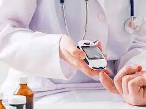 Người bệnh đái tháo đường cần thận trọng với việc tăng đường huyết