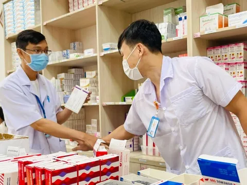 Không được để xảy ra thiếu thuốc và vật tư y tế phục vụ công tác khám, chữa bệnh