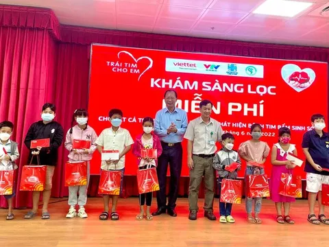 Khám sàng lọc miễn phí bệnh tim bẩm sinh cho trẻ em dưới 16 tuổi ở Sóc Trăng