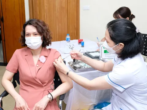 Tiêm vaccine là biện pháp hiệu quả nhất và có ý nghĩa trong phòng chống dịch bệnh