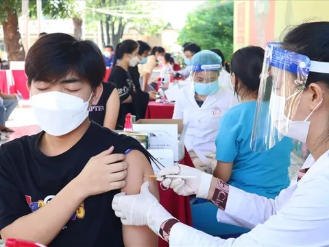 Bình Phước: Yêu cầu đẩy nhanh tiến độ tiêm vaccine