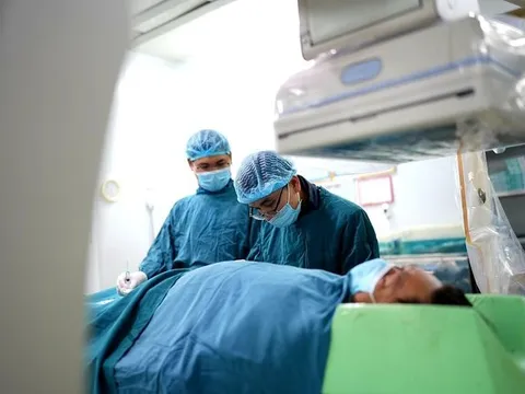 Quảng Trị:  Đưa ra chính sách thu hút kèm đãi ngộ nhưng việc tuyển dụng các bác sĩ vẫn khó khăn