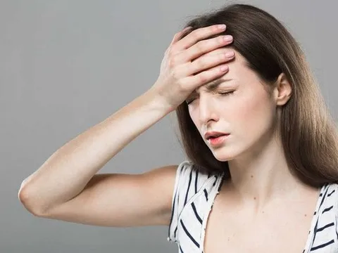 Người bị huyết áp thấp nên có chế độ ăn uống đủ chất, cân bằng