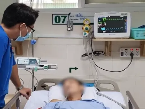 Một diễn viên xiếc suýt mất mạng vì biểu diễn nuốt mảnh vỡ thủy tinh