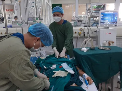 Suy hô hấp do mắc cúm A, nữ bệnh nhân phải can thiệp ECMO