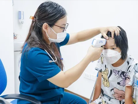 Người dân Hà Nội cần cảnh giác nguy cơ “dịch chồng dịch”