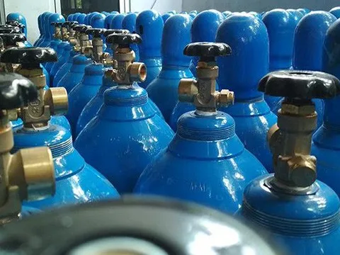 Chuẩn bị sẵn oxy y tế cho trường hợp dịch bùng phát trở lại