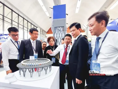 Triển lãm quốc tế Hàng không Việt Nam 2022