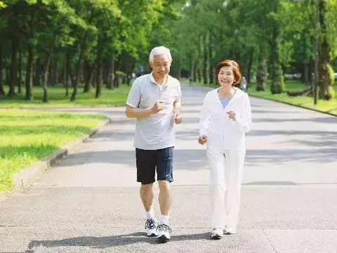 Những lợi ích đối với sức khỏe tinh thần của việc đi bộ