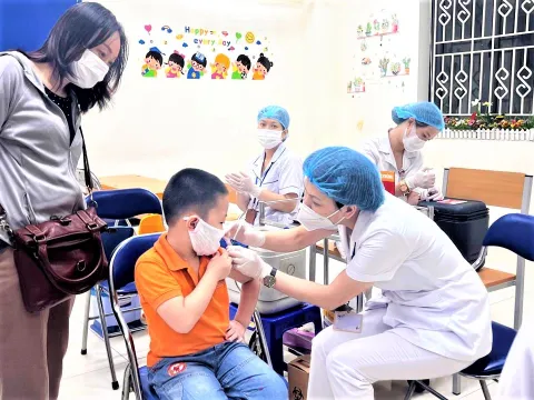 Sẽ xem xét chuyển COVID-19 thành bệnh thông thường