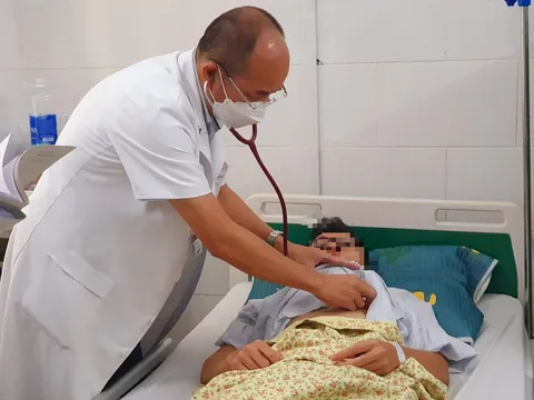 8 trường hợp mắc sốt xuất huyết được xem xét chỉ định nhập viện