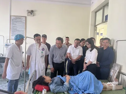 Đoàn Ủy ban ATGT Quốc gia thăm hỏi, hỗ trợ nạn nhân vụ TNGT tại Lạng Sơn