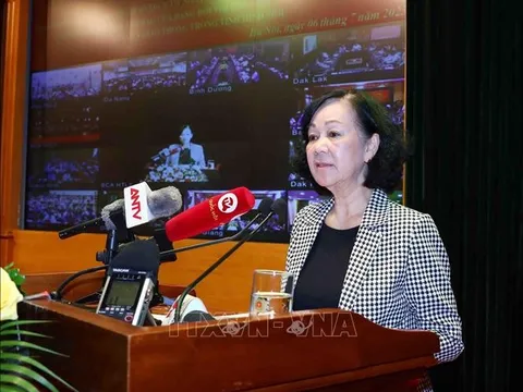 Tăng cường sự lãnh đạo của Đảng đối với công tác bảo đảm trật tự, an toàn giao thông trong tình hình mới