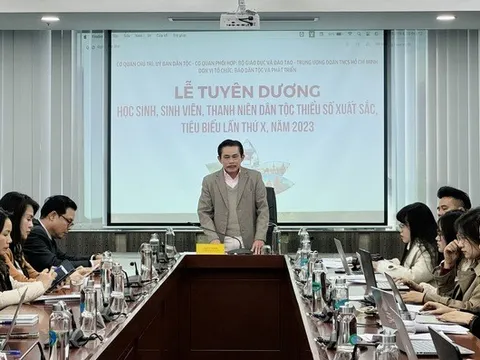 143 học sinh, sinh viên, thanh niên dân tộc thiểu số xuất sắc được vinh danh