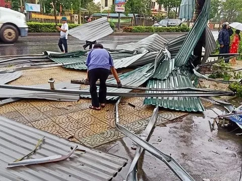 Thừa Thiên – Huế: Khẩn trương khắc phục hậu quả do giông lốc