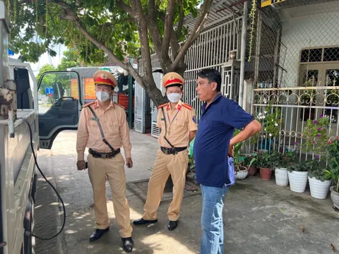 Phạt tiền, tước bằng lái xe tài xế chở 40 hành khách khi đang ‘phê’ ma túy