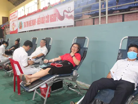 Quảng Trị: Ngày hội “Giọt hồng đất lửa” tiếp nhận 494 đơn vị máu