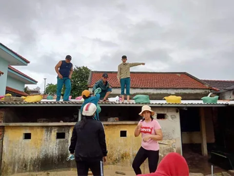 Thừa Thiên – Huế lên phương án sơ tán 100 nghìn dân, bắn pháo hiệu kêu gọi tàu, thuyền vào bờ tránh bão Noru